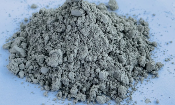 如何使用綠碳化硅微粉砂輪進(jìn)行高效鉆孔？